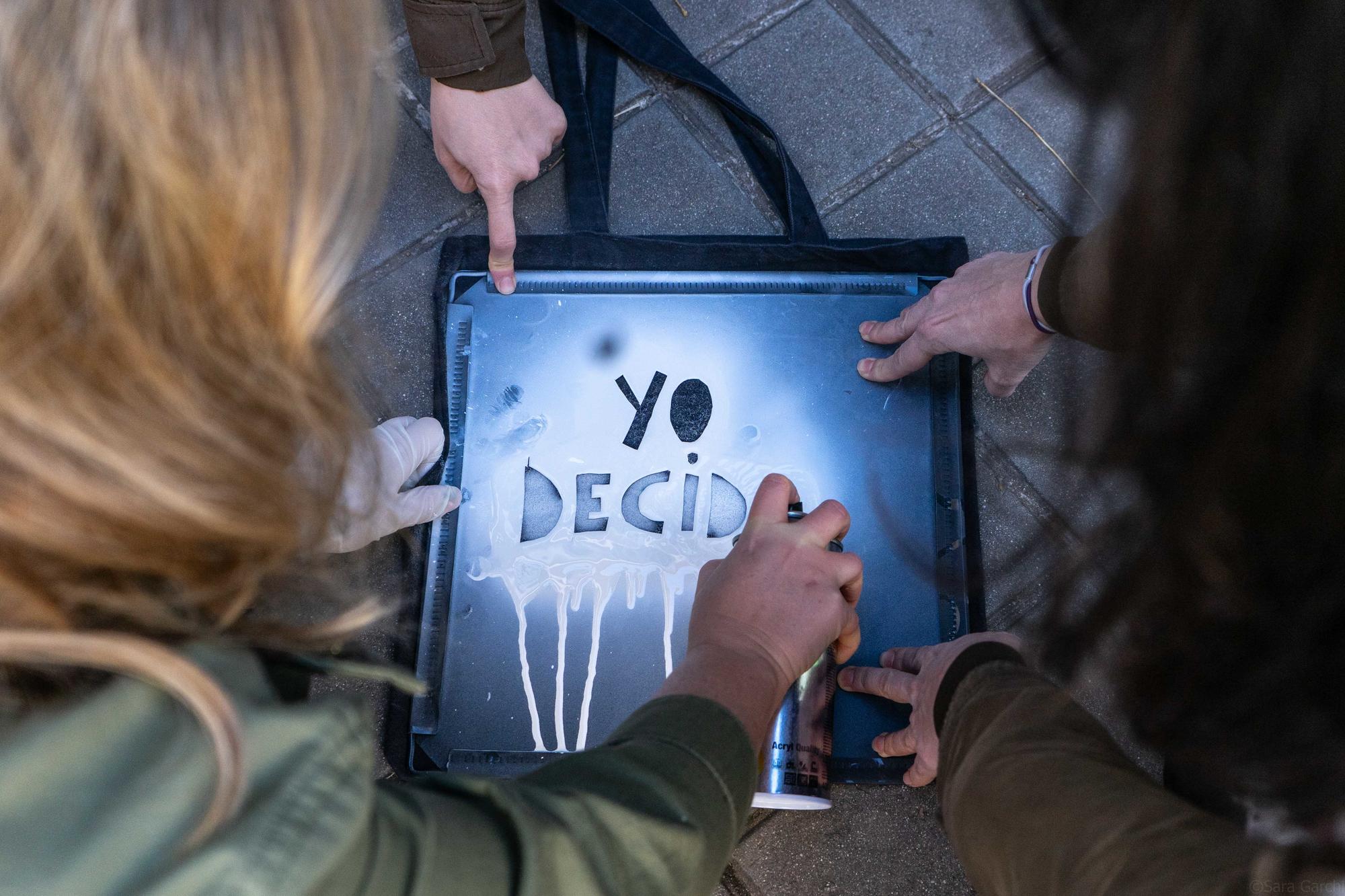Mani Madrid Apoyo Aborto en Argentina 2